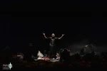 گزارش تصویری نمایش «مرثیه ای در قتل ژولیوس سزار و چند مرغ از سیمرغ»-کارگردان:مجتبی رستمی فر-عکس:کاوه کرمی-مکان:تئاتر شهر،سالن اصلی-زمان:بهمن ۱۴۰۰-چهلمین جشنواره بین المللی تئاتر فجر