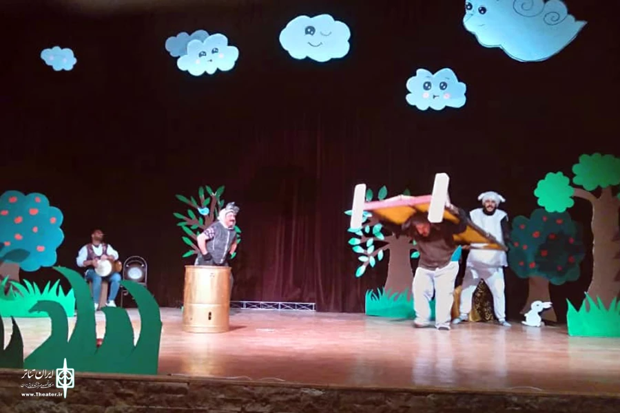 اجرای نمایش «شنگول و انگور و دیگ جادویی» در تالار آفاق بهبهان 6