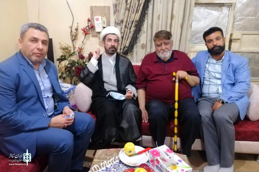 دیدار مدیر کل فرهنگ و ارشاد اسلامی خوزستان با پیشکسوت تئاتر خوزستان  2