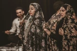 نمایش «باباکرم» - کارگردان: سیاوش کارآزما - عکاس: محمد آموزگاران - خردادماه 1401 - تالار آفاق بهبهان