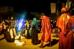 زائر «رهسپار خیمه ها» به حرم رضوی رسید 2