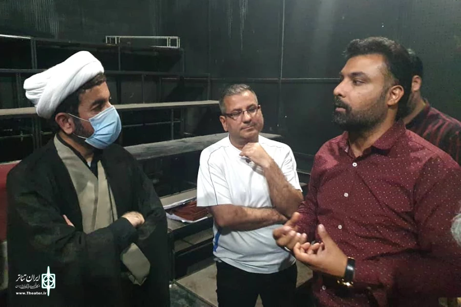 مدیرکل فرهنگ و ارشاد اسلامی خوزستان در جمع هنرمندان تئاتر اهواز 4