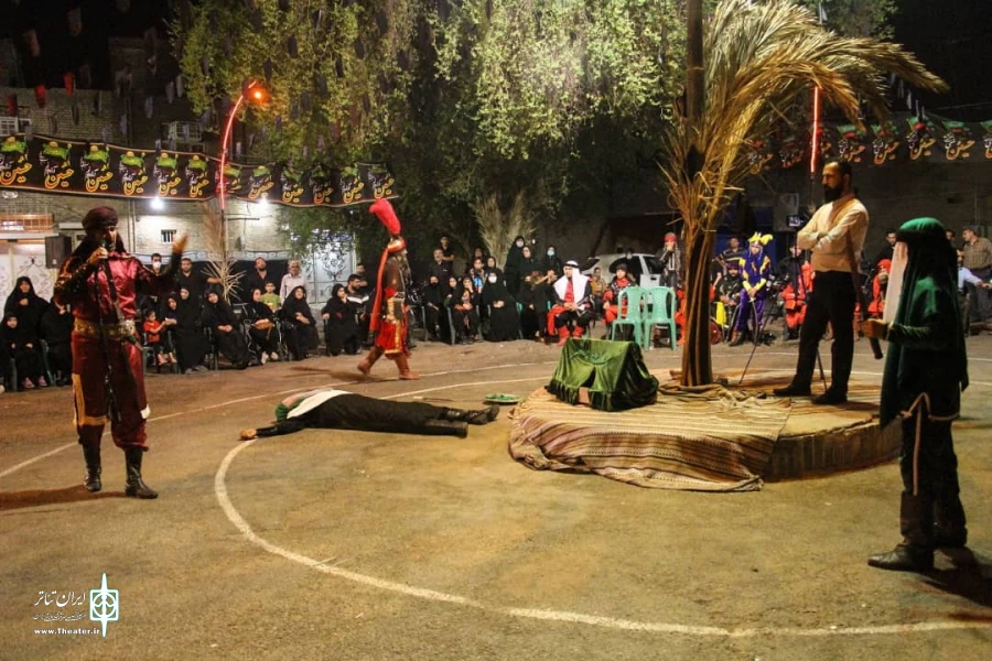 دوازدهمین سوگواره عاشورائیان دزفول - اجرای مجلس شبیه‌خوانی « امام حسین(ع)» گروهجنه الحسین(ع) شوش- عکس: سمیه مقدمی نیا- شهریورماه 1401
