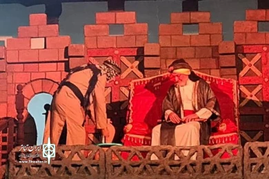 گالری اول نمایش «عشق و عطش» - کارگردان: سیدصادق فاضلی - عکاسان: سهراب کاکاوند و حمید علایی - شهریور 1401 - تالار نفت اهواز