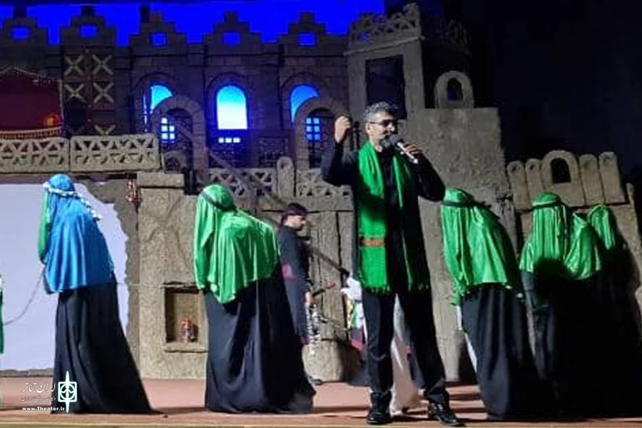 گالری دوم نمایش «عشق و عطش» - کارگردان: سیدصادق فاضلی - عکاسان: سهراب کاکاوند و حمید علایی - شهریور 1401 - تالار نفت اهواز