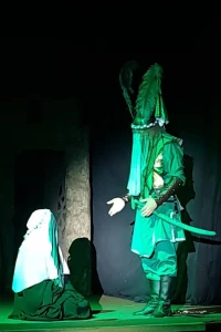 گالری سوم نمایش «عشق و عطش» - کارگردان: سیدصادق فاضلی - عکاسان: سهراب کاکاوند و حمید علایی - شهریور 1401 - تالار نفت اهواز