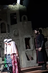 گالری سوم نمایش «عشق و عطش» - کارگردان: سیدصادق فاضلی - عکاسان: سهراب کاکاوند و حمید علایی - شهریور 1401 - تالار نفت اهواز