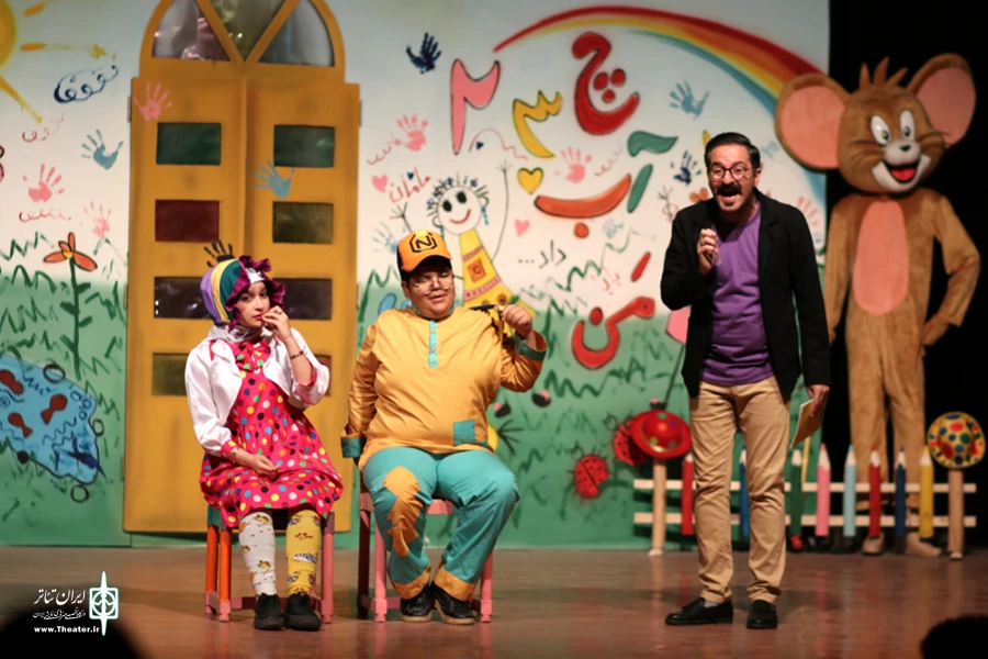 اجرای نمایش کودکانه «مهدِ خندان» در بهبهان 6