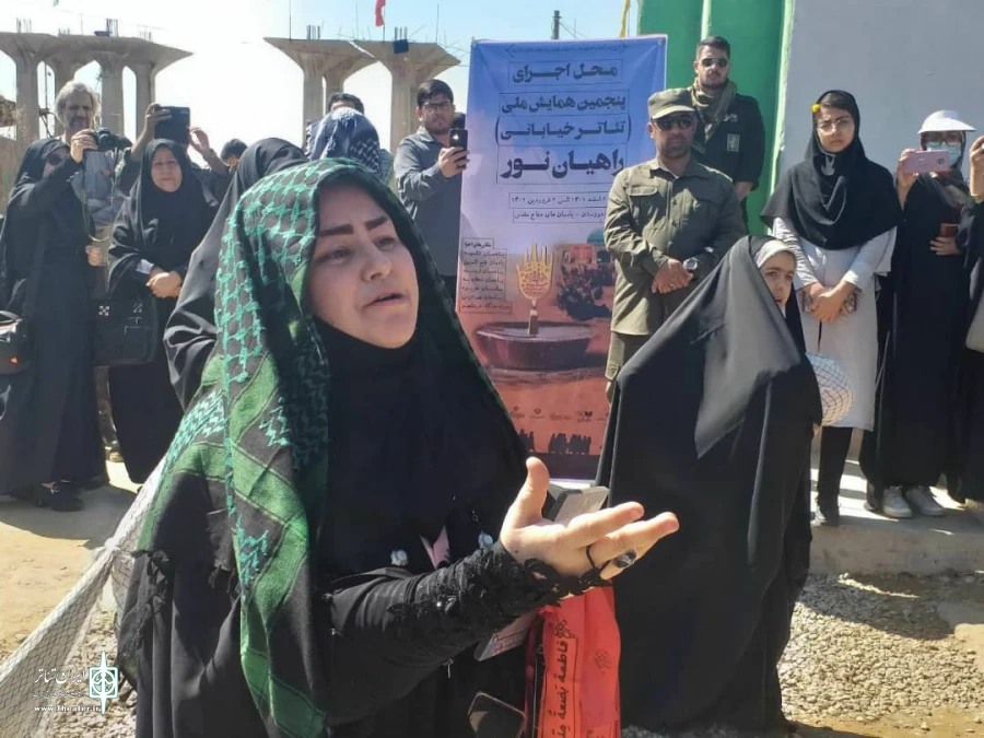 نمایش «اینجا مادر ایستاده» در شلمچه اجرا شد 4