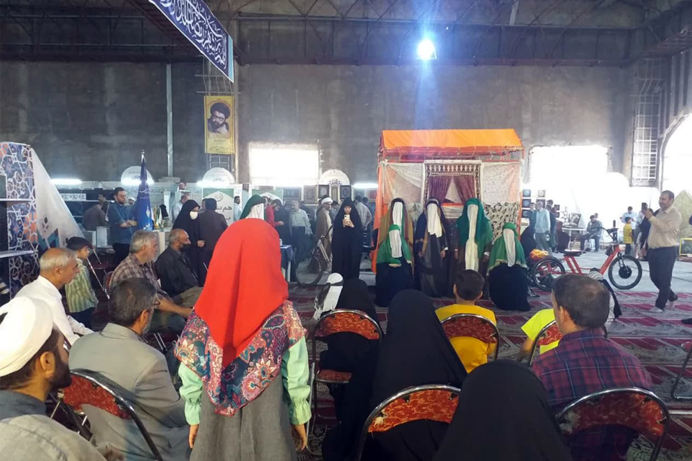 هم‌زمان با ایام شهادت حضرت علی(ع):

اجرای مجالس تعزیه خوانی در چهاردهمین نمایشگاه قرآن و عترت خوزستان