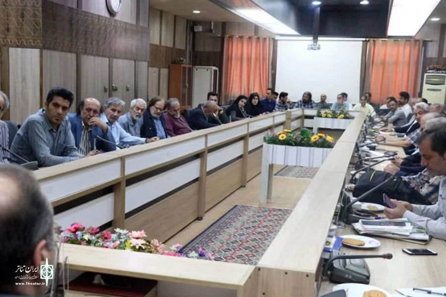نشست تخصصی روسای دفاتر 28 گانه انجمن هنرهای نمایشی خوزستان 3