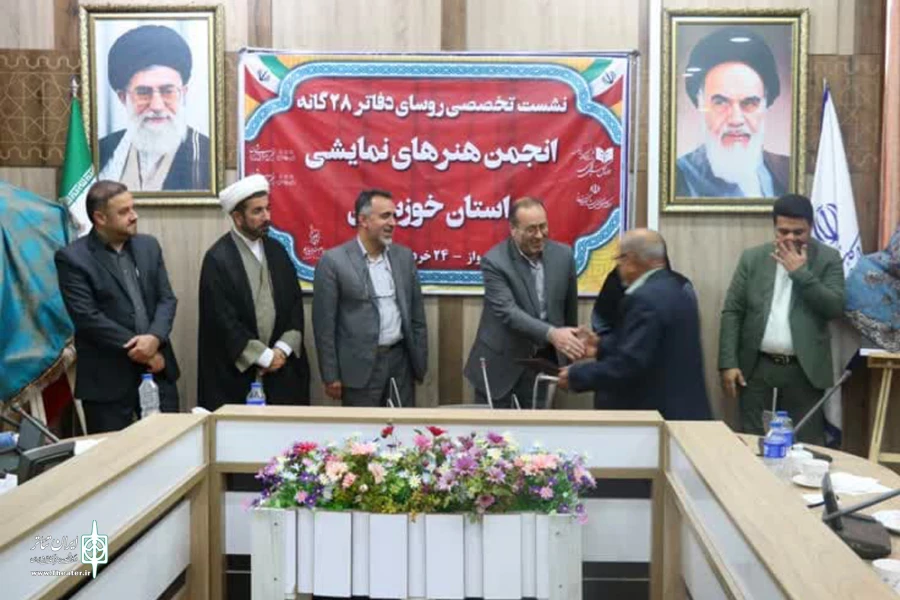 تجلیل از پیشکسوتان تئاتر استان خوزستان 7