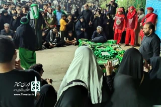 نمایش خیابانی «غم فراق» برای زائرین اربعین اجرا شد

روایت دُردانه امام حسین (ع) در شلمچه خوزستان