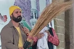 اجرای نمایش طنز «خواستگاری باقر» در شوشتر 2
