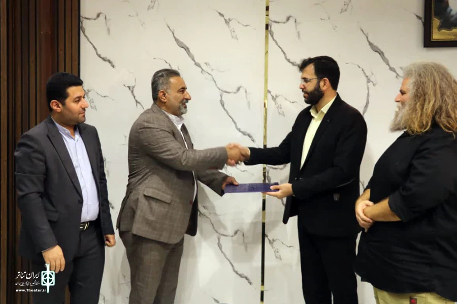 انتصاب دبیر نخستین جشنواره بین المللی فیلم تئاتر، ایران تئاتر صلح و‌دوستی 2
