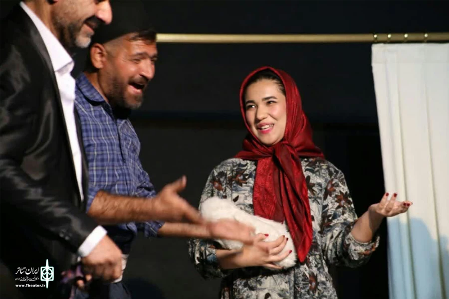 اجرای نمایش «لوطیان مرد رند» در مسجدسلیمان 4