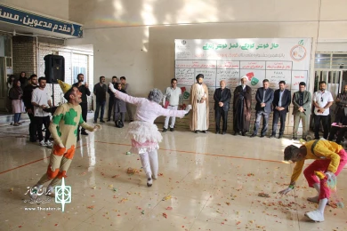 اولین روز اجراهای پانزدهمین جشنواره ملی تئاتر کودک و نوجوان مهر دزفول - 23 آبان ماه 1402 - عکس: سمیه مقدمی نیا