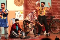 توسط گروه تئاتر ارغون؛

اجرای نمایش طنز «کِلو بوزی بُنکو جواد» در بهبهان