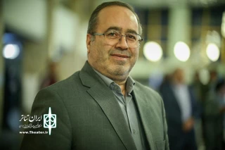 اسرافیل فرج‌اللهی در حاشیه اجرای پایانی نمایش «شاماران» مطرح کرد:

حال خوب سنگلج مطالبه هنرمندان است