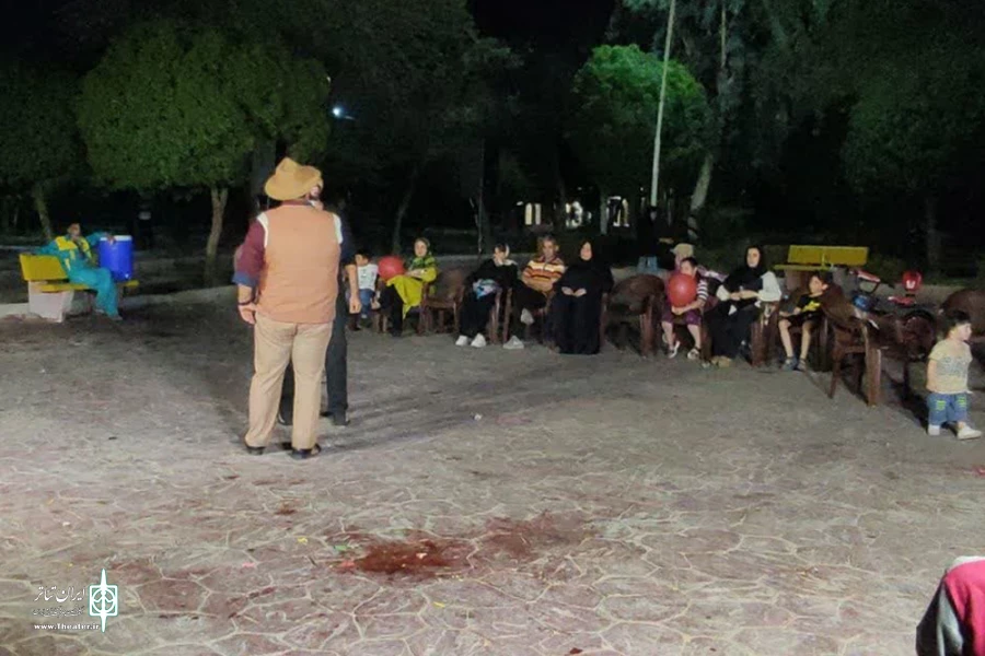 اجرای نمایش «رای آری یا نه» در بوستان های اهواز 3
