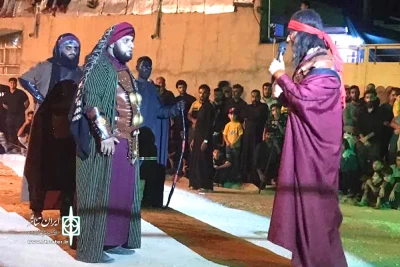 توسط گروه تئاتر سراج اهواز انجام شد،

اجرای نمایش محیطی «زینب و البلاء» در دزفول