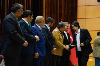 با معرفی برگزیدگان بخش‌های مختلف؛

کسب جوایز برتر جشنواره تئاتر خیابانی شهروند لاهیجان توسط هنرمندان خوزستانی