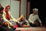 اجرای نمایش طنز «دووتی شیرو» در بهبهان 4