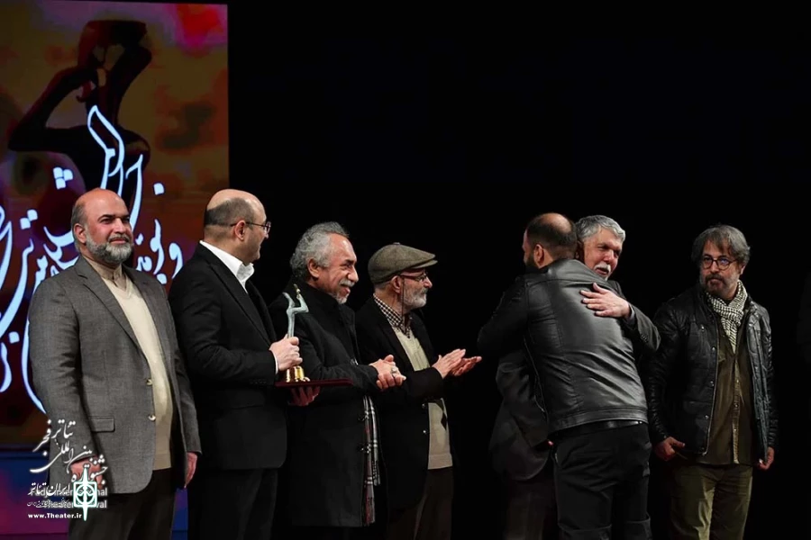 شب درخشش تئاتر خوزستان در اختتامیه چهل و سومین جشنواره تئاتر فجر 8