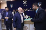 از دبیر و گروه های نمایشی هفتمین همایش ملی تئاتر خیابانی راهیان نور تقدیر شد 2