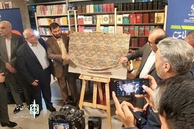 با حضور مشاور استاندار و مدیر کل فرهنگ و ارشاد اسلامی خوزستان ؛

پوستر «بیست و ششمین جشنواره ملی تئاتر فتح خرمشهر» رونمایی شد