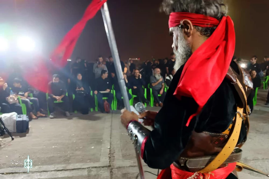 مدیرکل هنرهای نمایشی در چذابه به تماشای تعزیه «سیدالشهدا» نشست 3