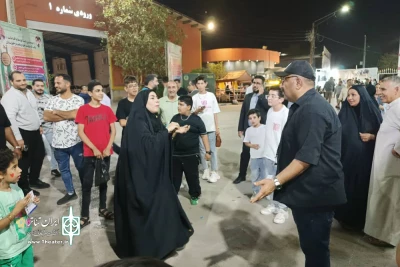 توسط گروه تئاتر آیین مردم؛

نمایش خیابانی «برای فردا» در اهواز اجرا شد