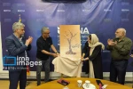 رونمایی از پوستر نمایش «آنتیگون» در اهواز 2